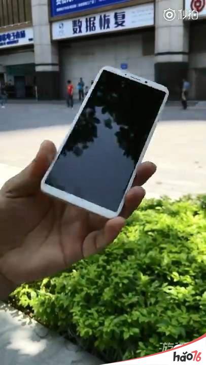 iPhone 8什么时候上市？iPhone 8机型是什么样子？深圳山寨iPhone 8是不是真的?