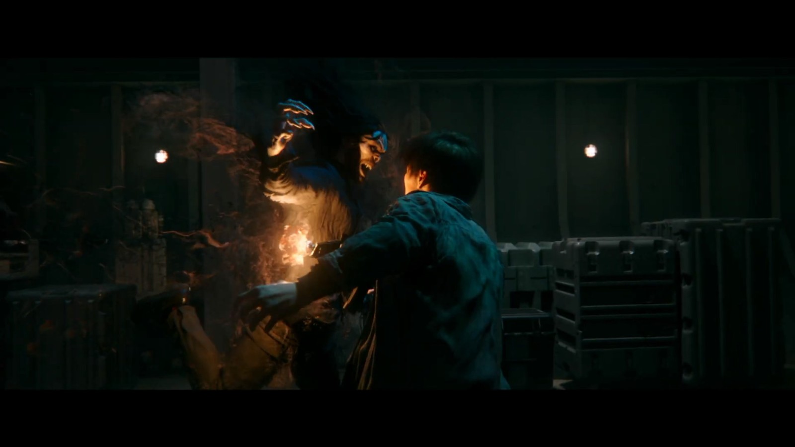 《暗夜博士：莫比亚斯》首曝片段 首次展示变身成吸血鬼